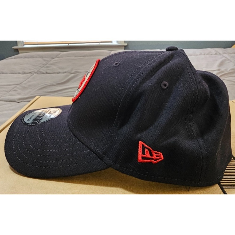 New Era® Minnesota Twins 39THIRTY™ (LARGE/XL) Game Day‎ Stretch-Fit Hat - Picture 4 of 6